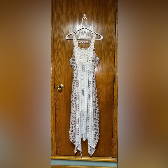 Women's Medium M Maurice’s Maxi Dress Sleeveless Long Flowy Patterned Tie Front - Picture 2 of 6